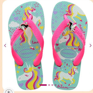 Girl’s Havaianas Unicorn 🦄 flip flops
